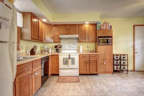 412 S White St, Sidney, IL 61877 photo 17