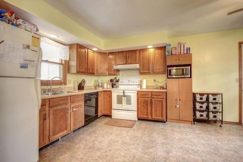 412 S White St, Sidney, IL 61877 photo 14