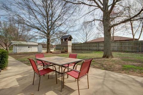 412 S White St, Sidney, IL 61877 photo 11