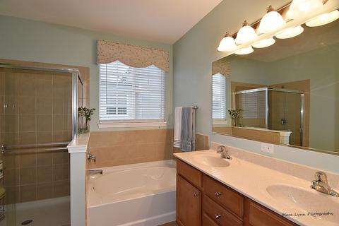 3309 Chase Ln, Elgin, IL 60124 photo 15