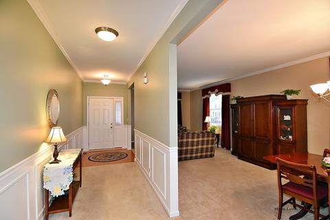 3309 Chase Ln, Elgin, IL 60124 photo 7