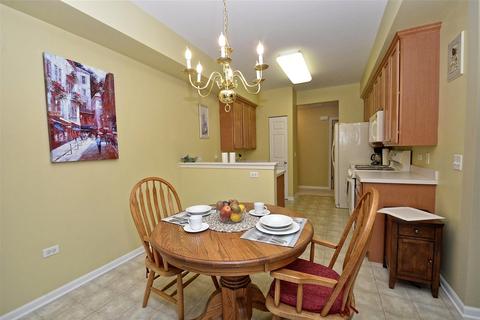 3199 Bromley Ln, Aurora, IL 60502 photo 3