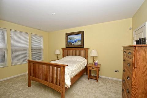 3199 Bromley Ln, Aurora, IL 60502 photo 10