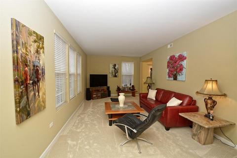 3199 Bromley Ln, Aurora, IL 60502 photo 8