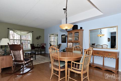 3115 Town Square Dr #208, Rolling Meadows, IL 60008 photo 11