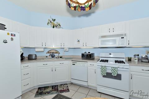 3115 Town Square Dr #208, Rolling Meadows, IL 60008 photo 4