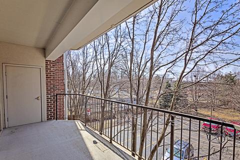 3115 Town Square Dr #208, Rolling Meadows, IL 60008 photo 22