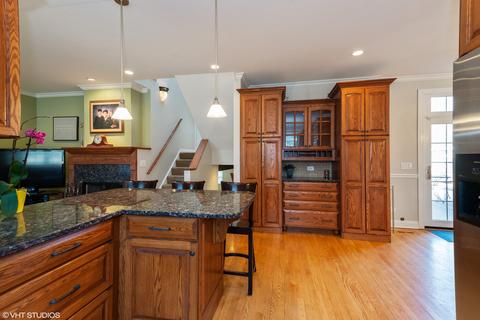 146 Glenview Rd, Glenview, IL 60025 photo 5
