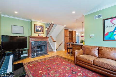 146 Glenview Rd, Glenview, IL 60025 photo 3