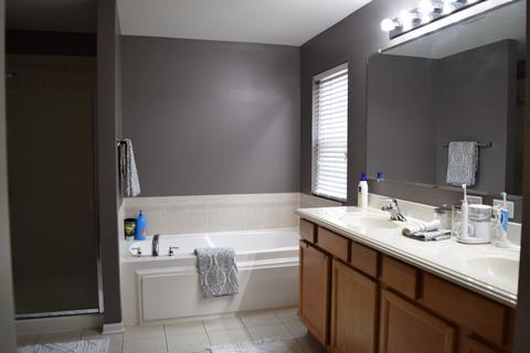 601 Haversham Ave, Elgin, IL 60124 photo 17