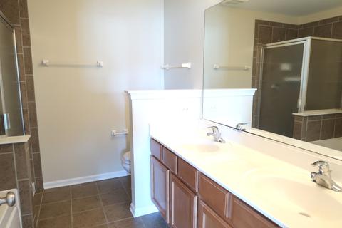 2344 Georgetown Ct, Aurora, IL 60503 photo 14