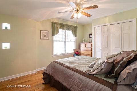 159 E Burlington St, Riverside, IL 60546 photo 6