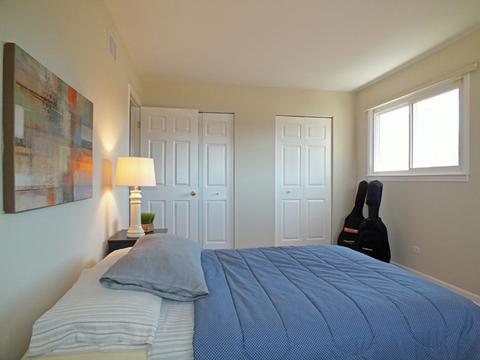 731 Manor Ct, Des Plaines, IL 60016 photo 21