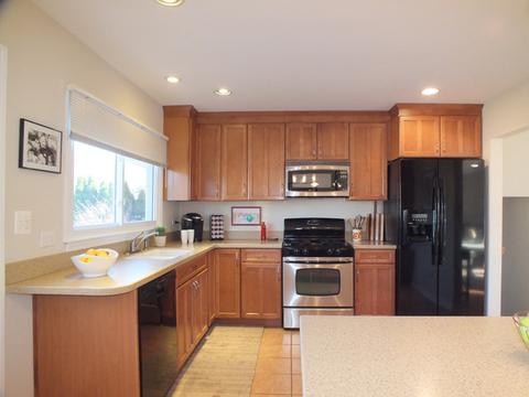 731 Manor Ct, Des Plaines, IL 60016 photo 10