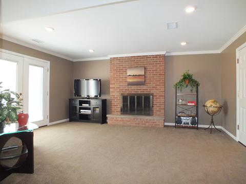 731 Manor Ct, Des Plaines, IL 60016 photo 17