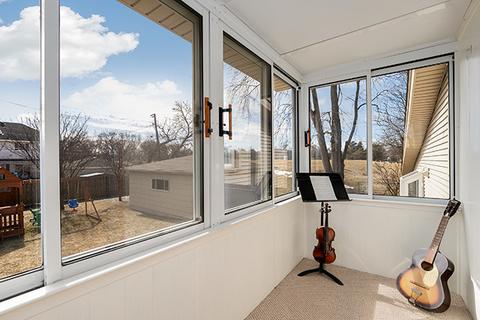 1903 Greenleaf Ave, Des Plaines, IL 60018 photo 17