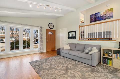 1903 Greenleaf Ave, Des Plaines, IL 60018 photo 4