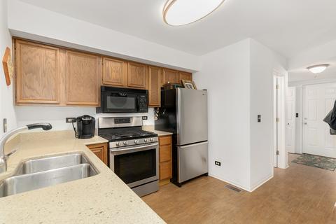 217 E Theodore Ln, Itasca, IL 60143 photo 12
