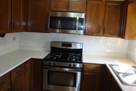 11 S Melrose Ave, Elgin, IL 60123 photo 3