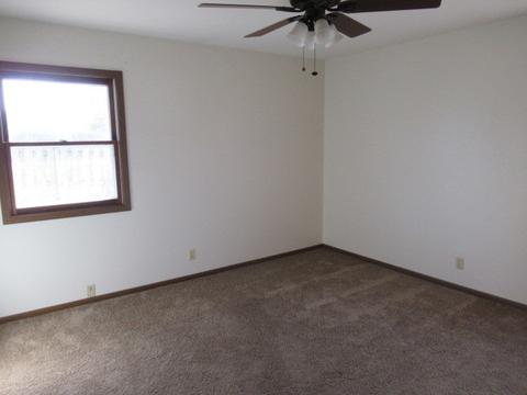 3715 W Prestwick St, Mchenry, IL 60050 photo 9
