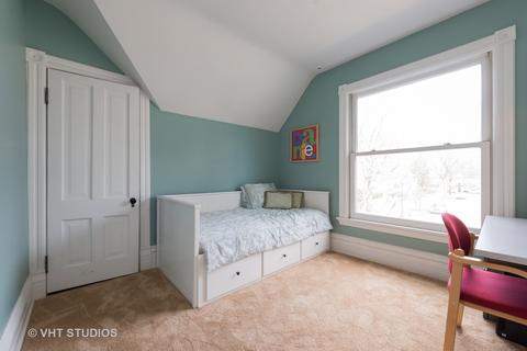 2030 Maple Ave, Evanston, IL 60201 photo 14