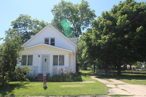 1107 Barker St, Bloomington, IL 61701 photo 1