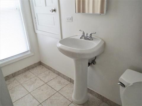 409 E 5th St, Dixon, IL 61021 photo 13
