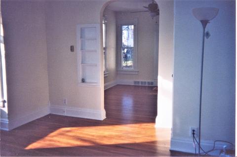 409 E 5th St, Dixon, IL 61021 photo 4
