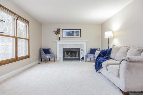 876 Francine Dr, Bartlett, IL 60103 photo 9