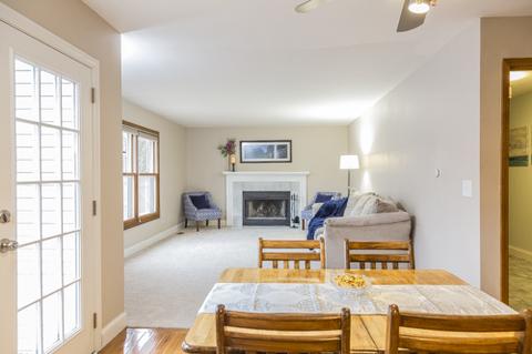 876 Francine Dr, Bartlett, IL 60103 photo 8