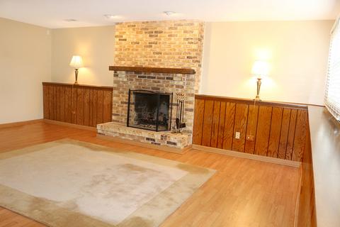 532 Cherrywood Dr, Wheeling, IL 60090 photo 25