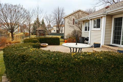 532 Cherrywood Dr, Wheeling, IL 60090 photo 31