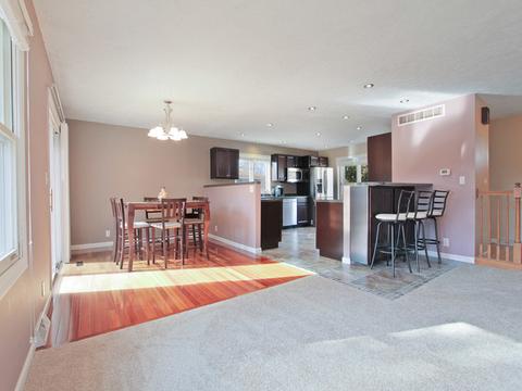 2807 Capen Dr, Bloomington, IL 61704 photo 7