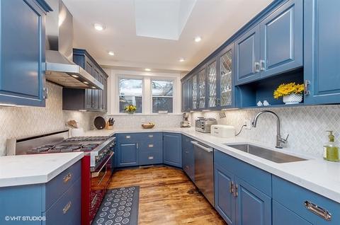 135 Barton Ave, Evanston, IL 60202 photo 6