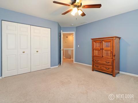 606 Erin Dr, Elgin, IL 60124 photo 25