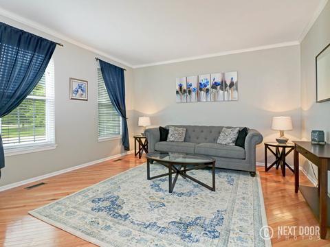 606 Erin Dr, Elgin, IL 60124 photo 27