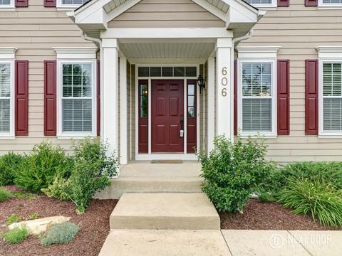 606 Erin Dr, Elgin, IL 60124 photo 42