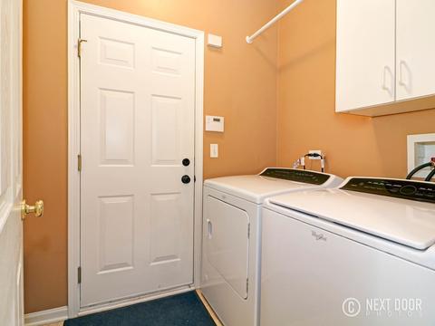 606 Erin Dr, Elgin, IL 60124 photo 29