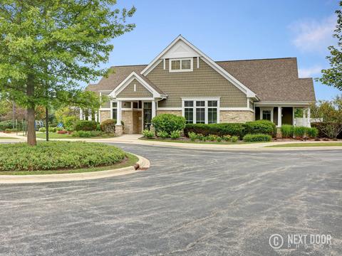 606 Erin Dr, Elgin, IL 60124 photo 40
