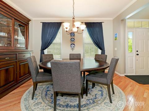 606 Erin Dr, Elgin, IL 60124 photo 11