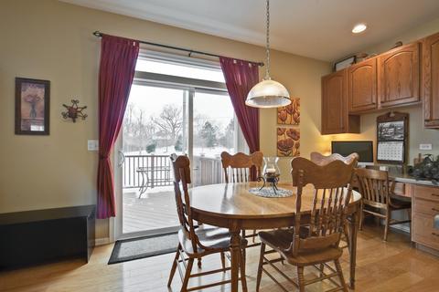 4077 Conifer Dr, Elgin, IL 60124 photo 14
