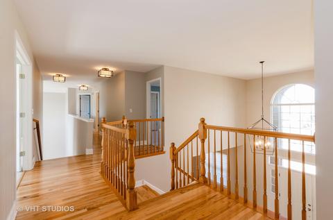 3661 Grayhawk Dr, Algonquin, IL 60102 photo 8