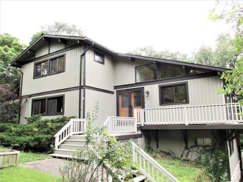 10110 N River Rd, Algonquin, IL 60102 photo 1