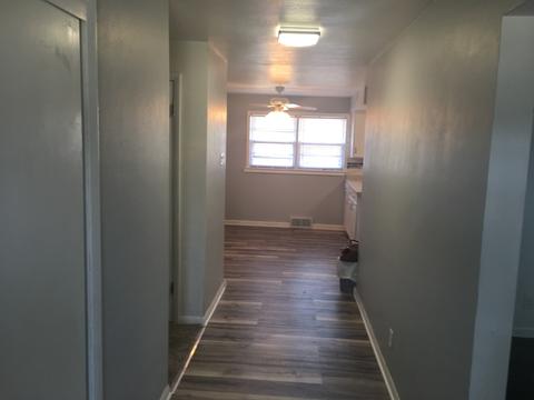 501 E Bevan Dr, Joliet, IL 60435 photo 3