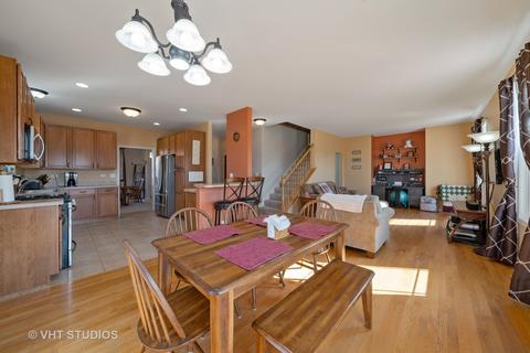 1408 Blume Dr, Elgin, IL 60124 photo 8