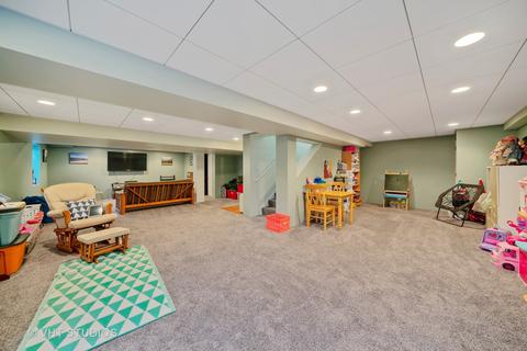 1408 Blume Dr, Elgin, IL 60124 photo 22