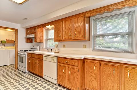 430 Emmerson Ave, Itasca, IL 60143 photo 22