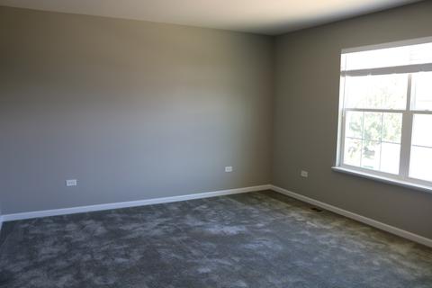708 Edgewater Dr, Minooka, IL 60447 photo 7