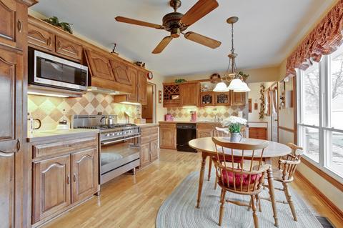 415 Frederick Ln, Hoffman Estates, IL 60169 photo 15