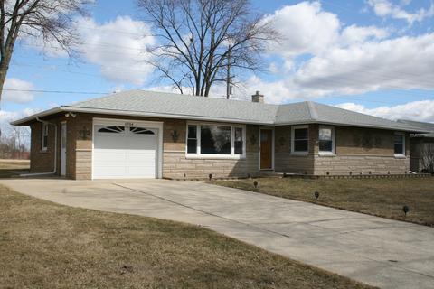 1704 Root St, Crest Hill, IL 60403 photo 2